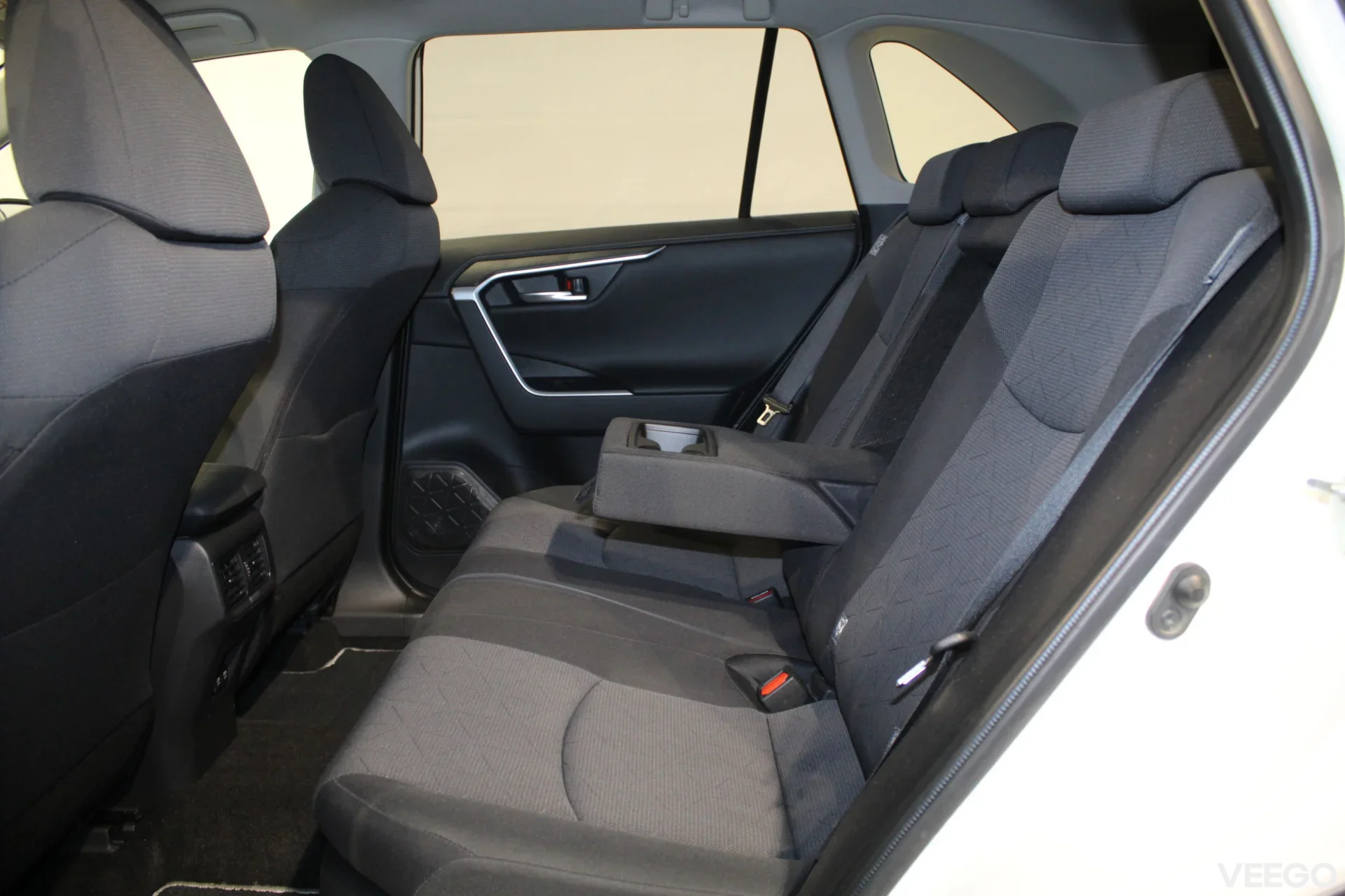 Toyota RAV4 Luxury AWD 2.5 131kW