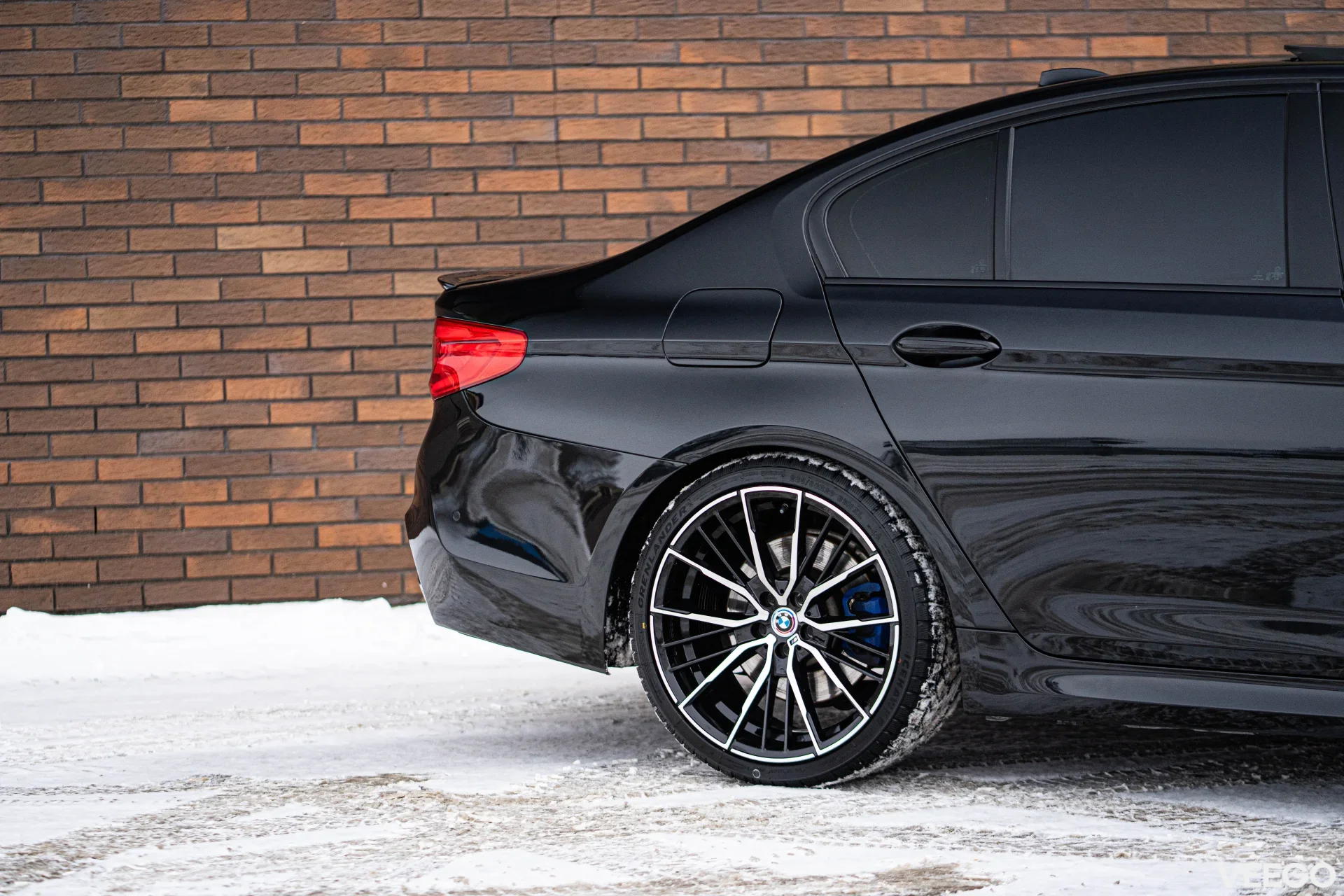 BMW 530 xDrive Sportline Shadowline 3.0 195kW