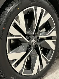 Skoda Elroq 85 SportLine Plus 210kW thumbnail