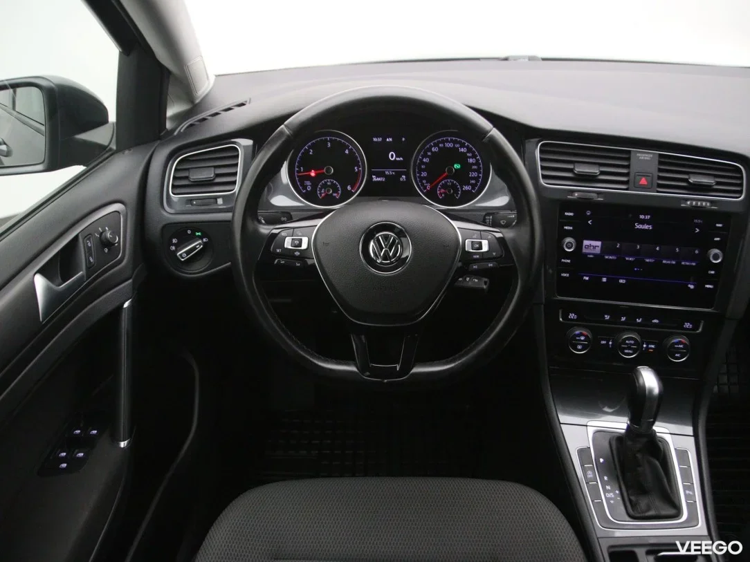 Volkswagen Golf 1.6 85kW