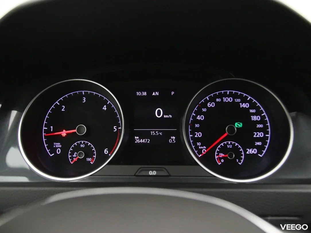 Volkswagen Golf 1.6 85kW