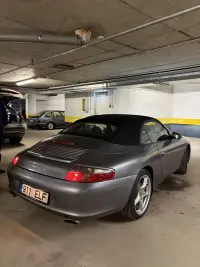 Porsche 911 Carrera 3.6 235kW thumbnail