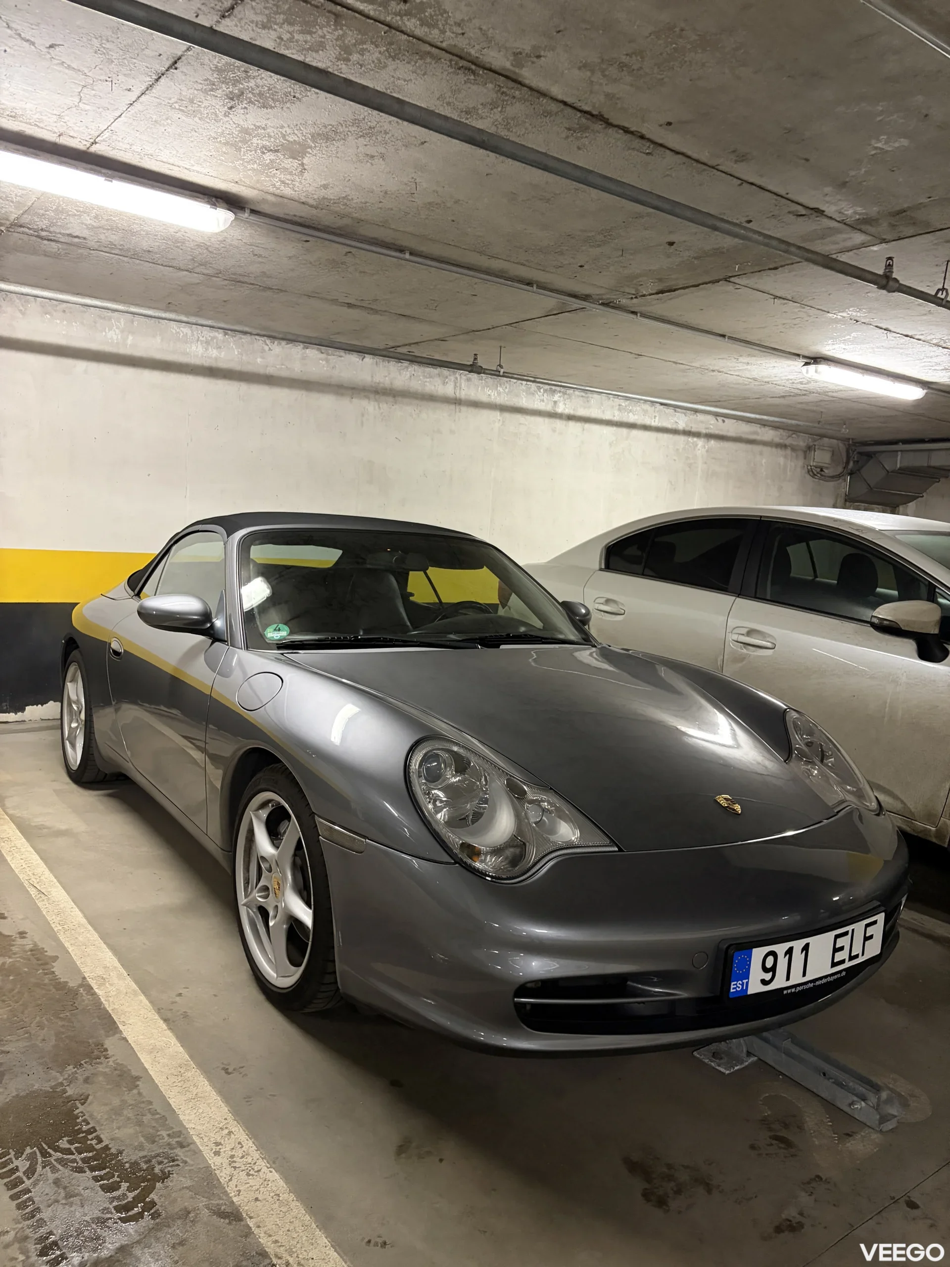 Porsche 911 Carrera 3.6 235kW