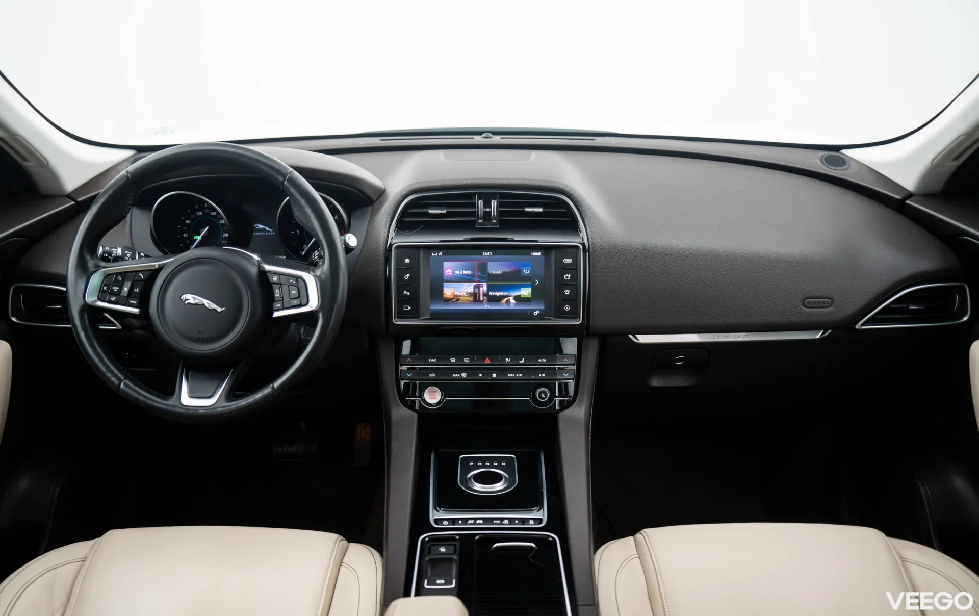 Jaguar F-Pace 20d AWD 2.0 132kW