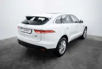 Jaguar F-Pace 20d AWD 2.0 132kW thumbnail