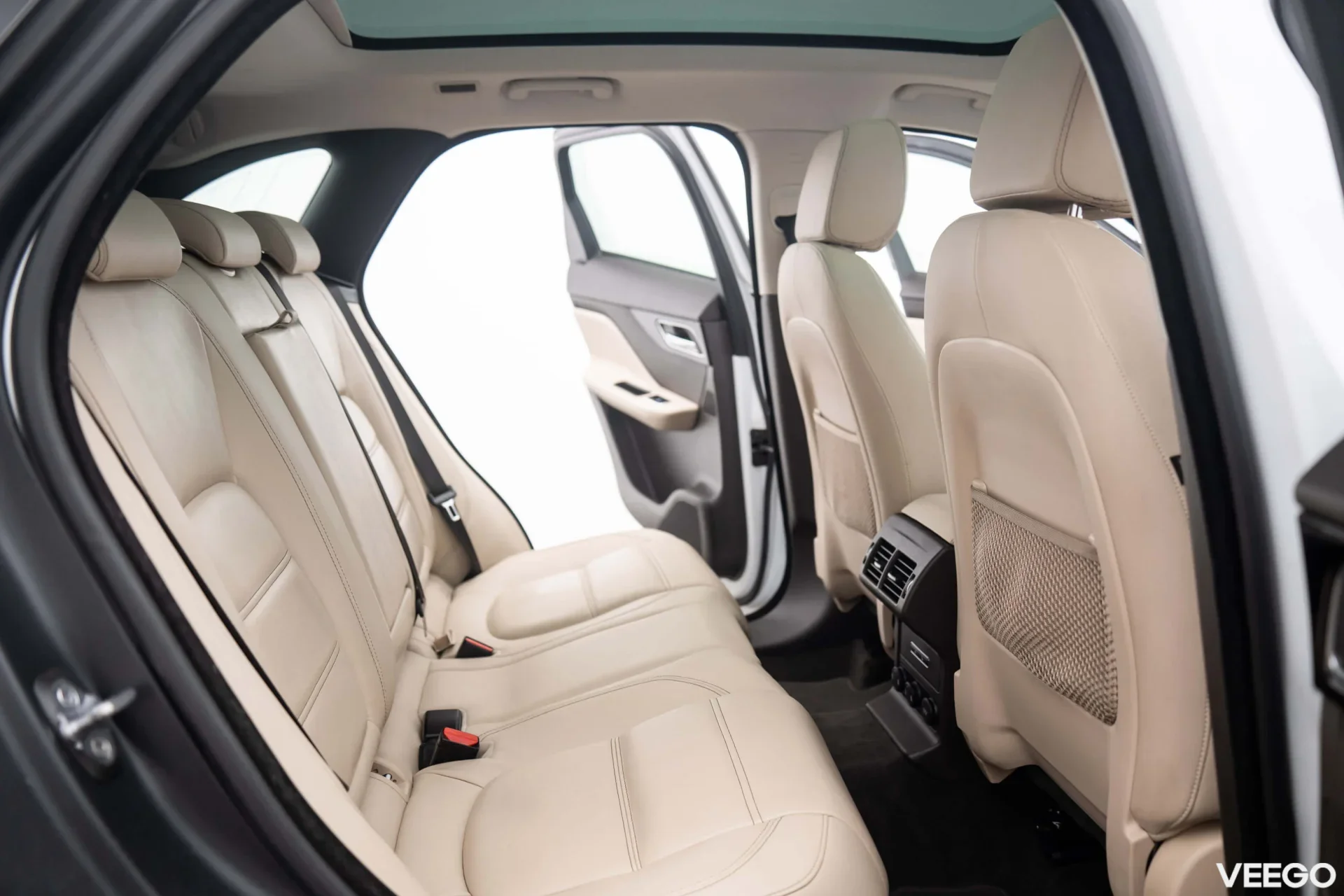 Jaguar F-Pace 20d AWD 2.0 132kW