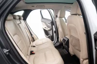 Jaguar F-Pace 20d AWD 2.0 132kW thumbnail