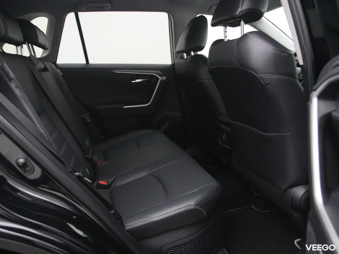 Toyota rav-4 2.5 160kW