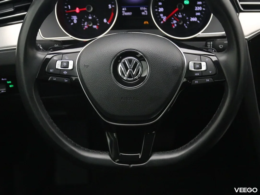 Volkswagen Passat 2 110kW