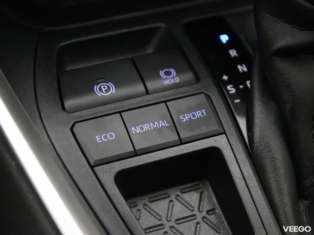 Toyota rav-4 2.5 160kW