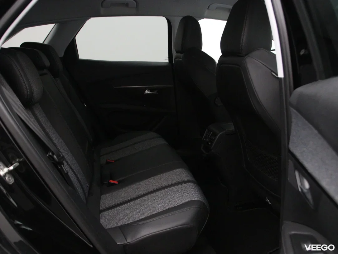 Peugeot 3008 1.5 96kW