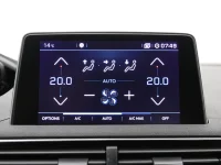 Peugeot 3008 1.5 96kW thumbnail