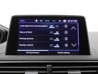 Peugeot 3008 1.5 96kW thumbnail