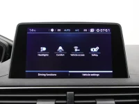 Peugeot 3008 1.5 96kW thumbnail