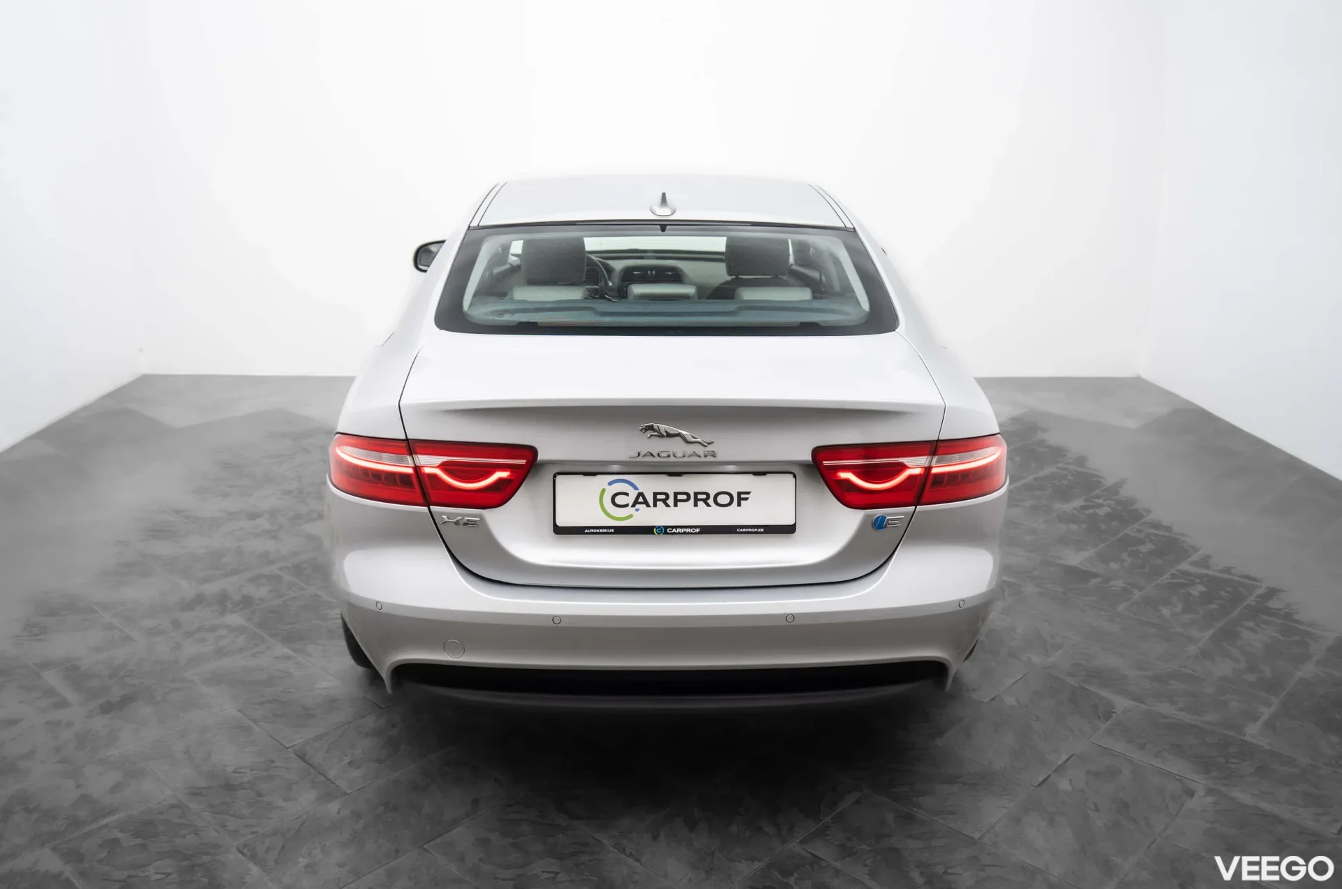 Jaguar XE 20d Pure 2.0 120kW