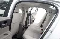 Jaguar XE 20d Pure 2.0 120kW thumbnail