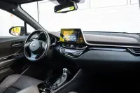 Toyota C-HR 90kW thumbnail