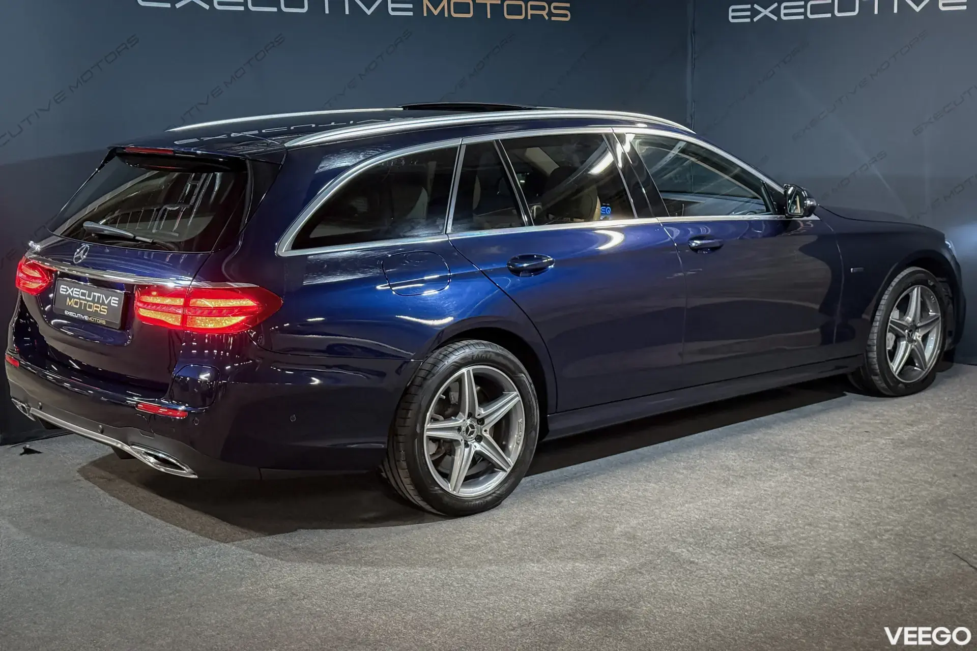 Mercedes-Benz E300 de AMG Package 2.0 225kW
