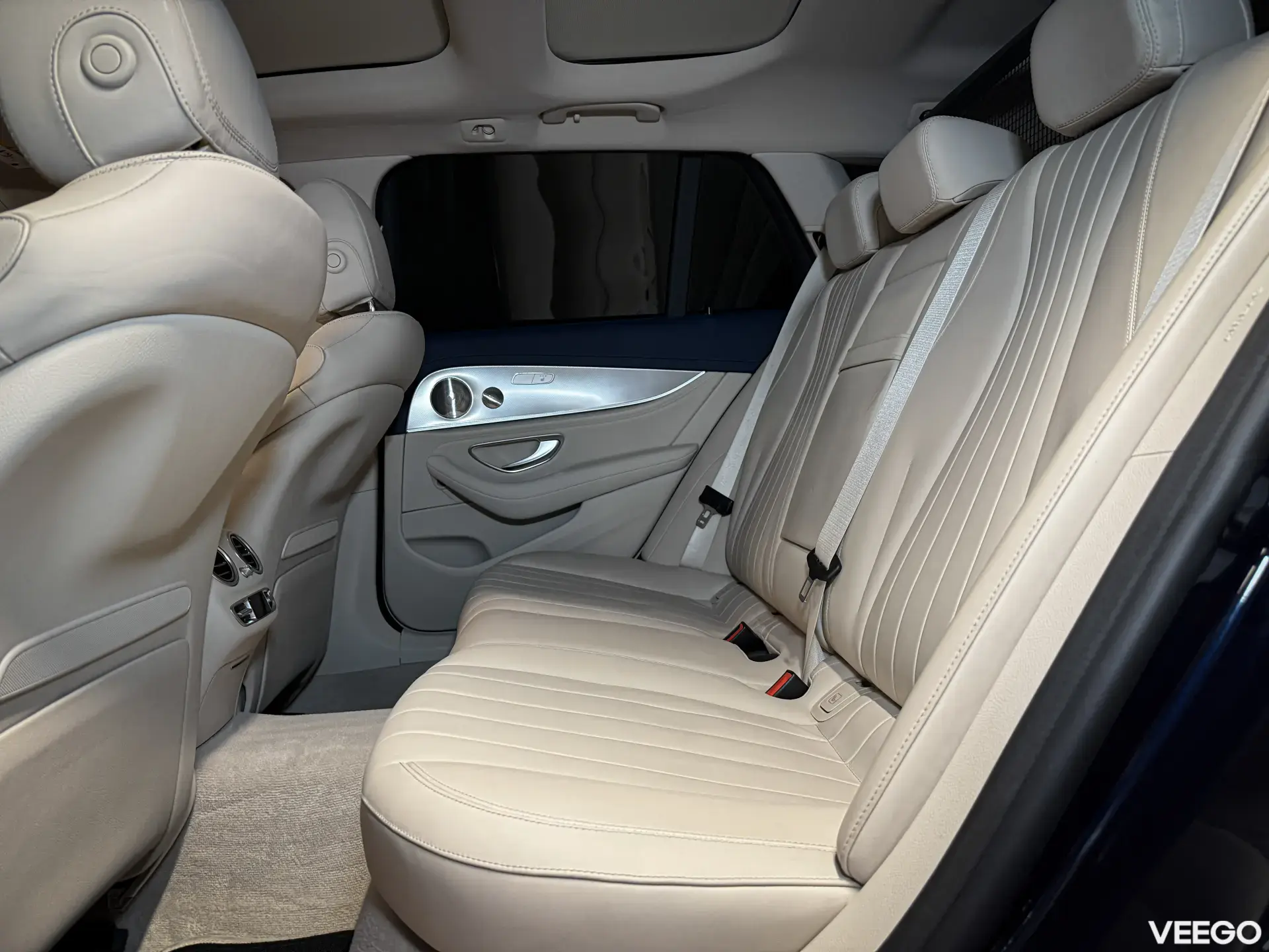Mercedes-Benz E300 de AMG Package 2.0 225kW