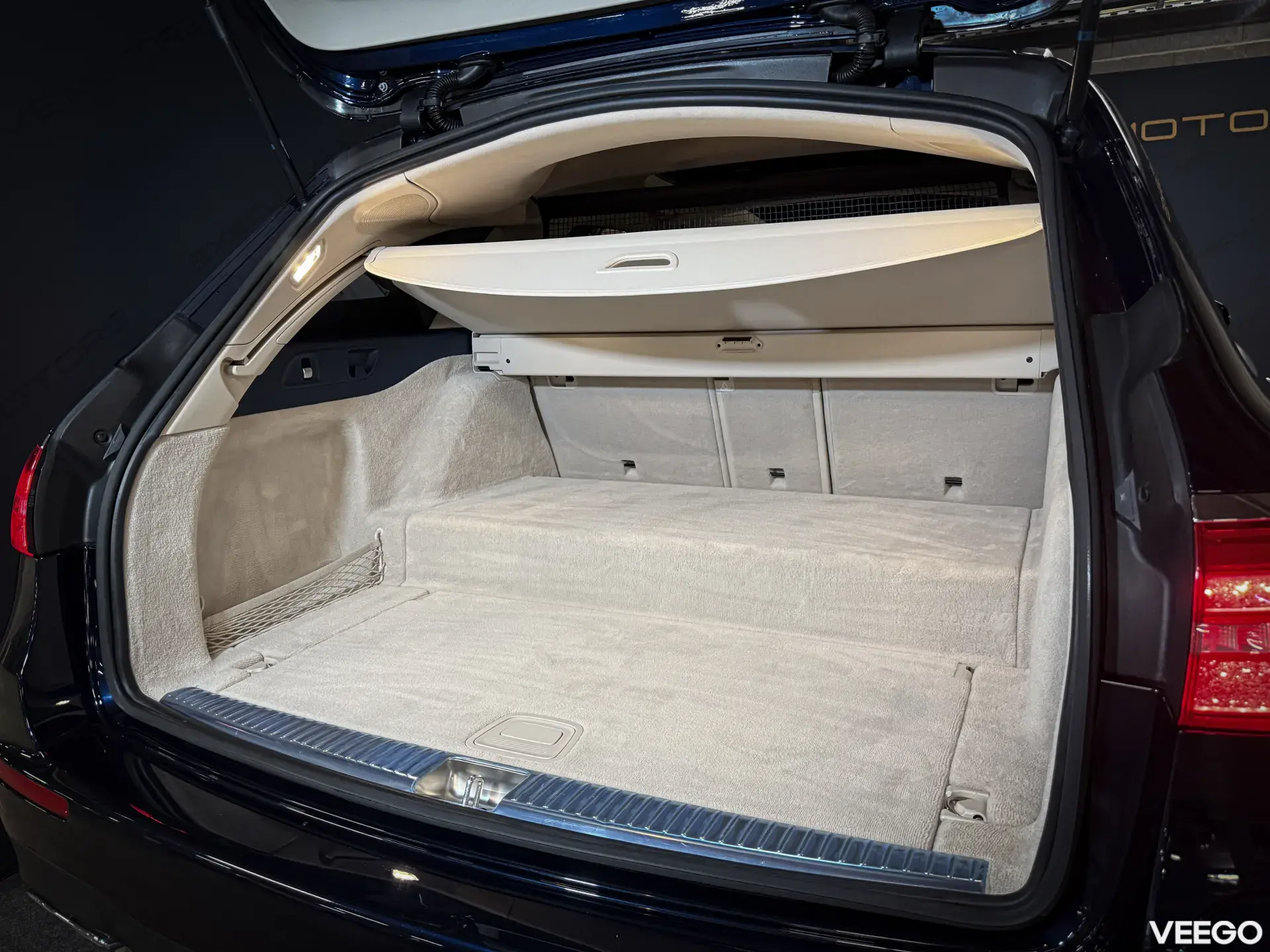 Mercedes-Benz E300 de AMG Package 2.0 225kW