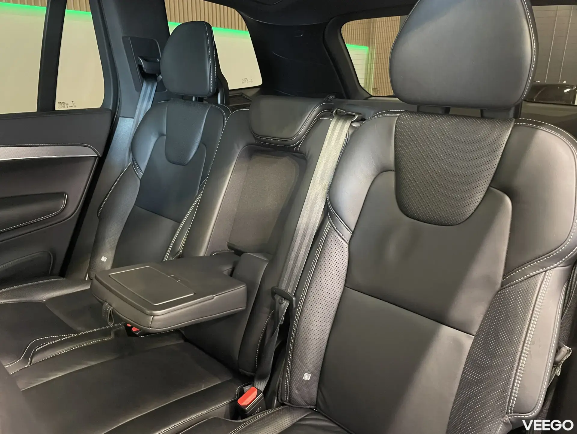 Volvo XC90 R-Design Intelli Safe Pro MY22 2.0 B5 Kers Mild Hybrid 173kW