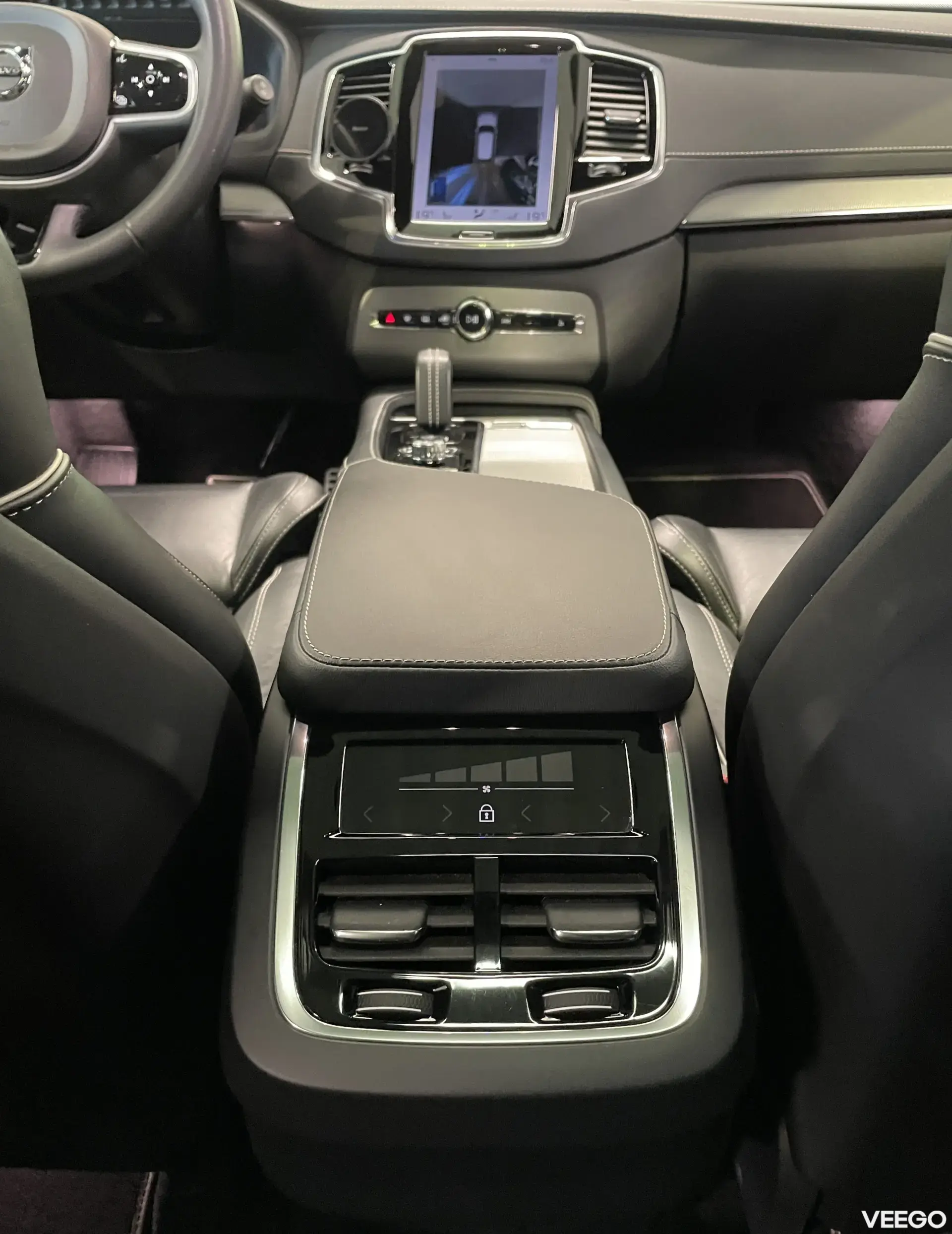 Volvo XC90 R-Design Intelli Safe Pro MY22 2.0 B5 Kers Mild Hybrid 173kW