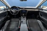 Volkswagen Passat R-Line 110kW thumbnail