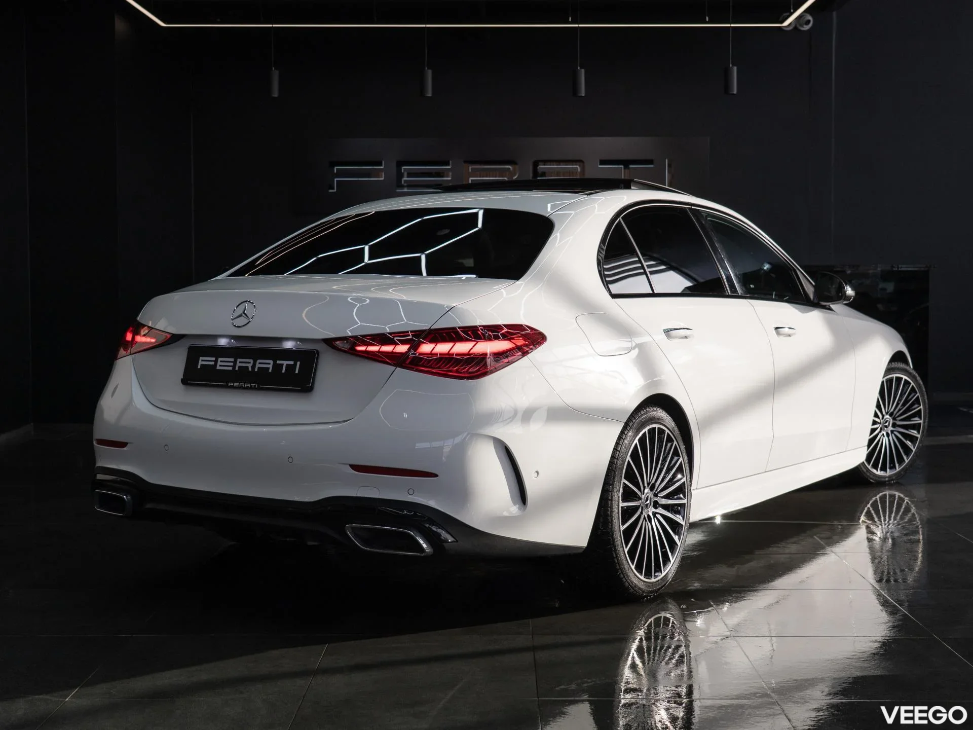 Mercedes-Benz C300 2.0 190kW