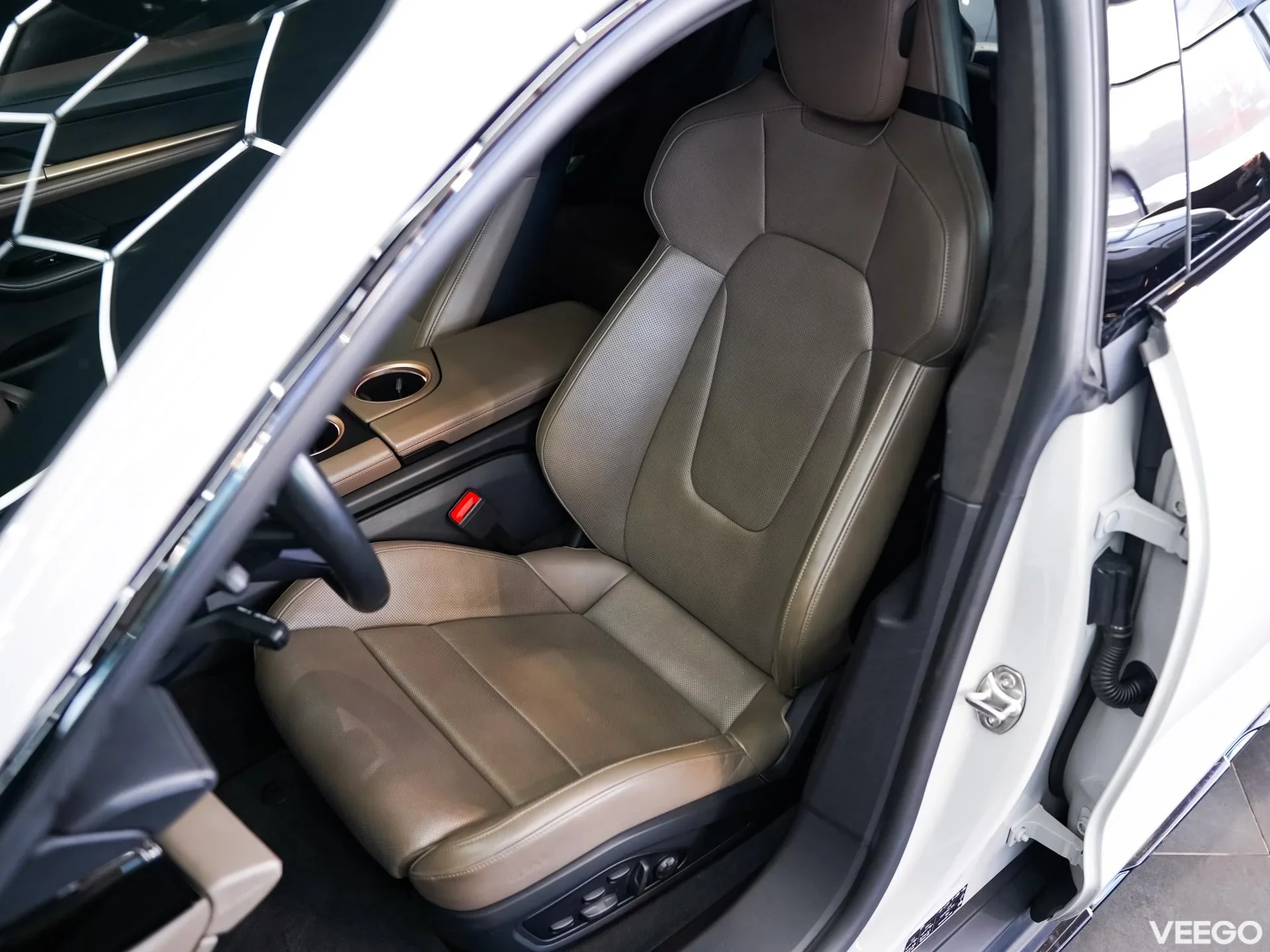 Porsche Taycan 500kW