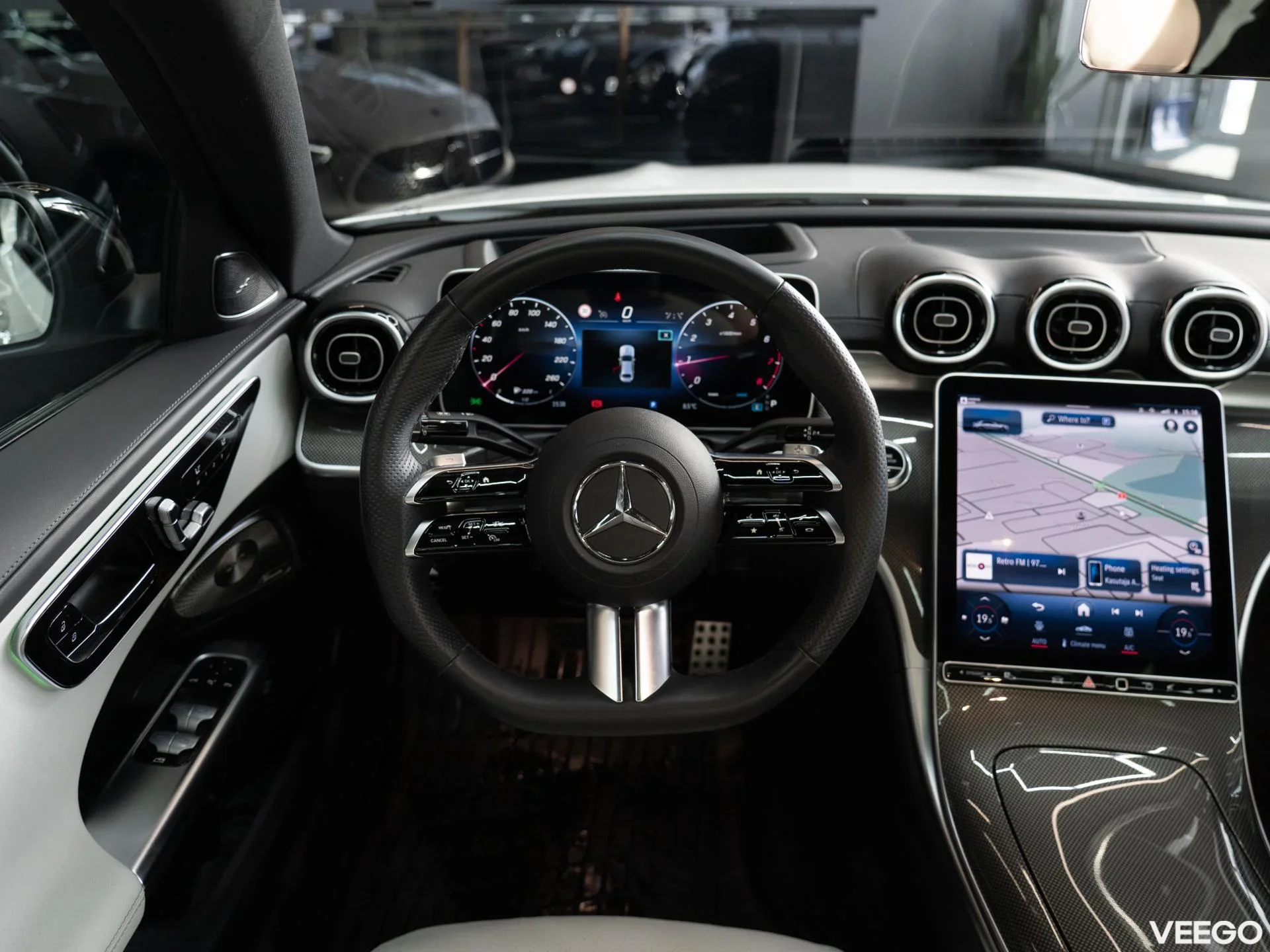 Mercedes-Benz C300 2.0 190kW