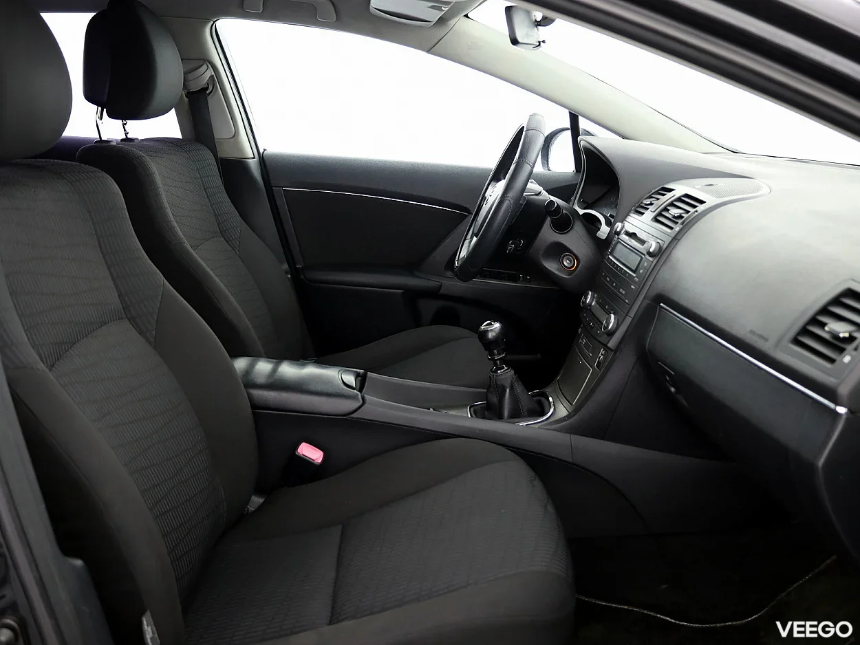 Toyota Avensis 1.8 108kW