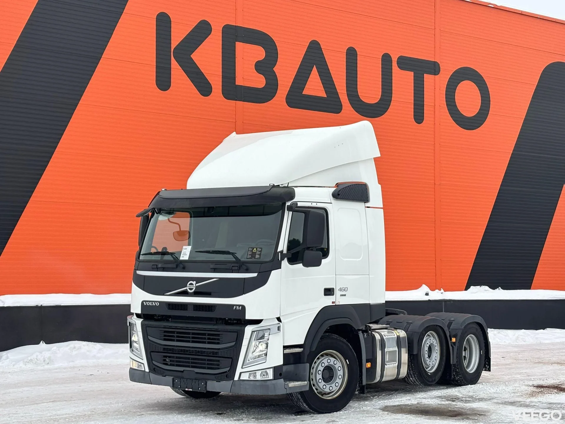 Volvo FM460 VOLVO DEMO TRUCK ! ONLY 1362 km ! / STEERED PUSHER AXLE  338kW