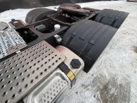 Volvo FM460 VOLVO DEMO TRUCK ! ONLY 1362 km ! / STEERED PUSHER AXLE  338kW thumbnail