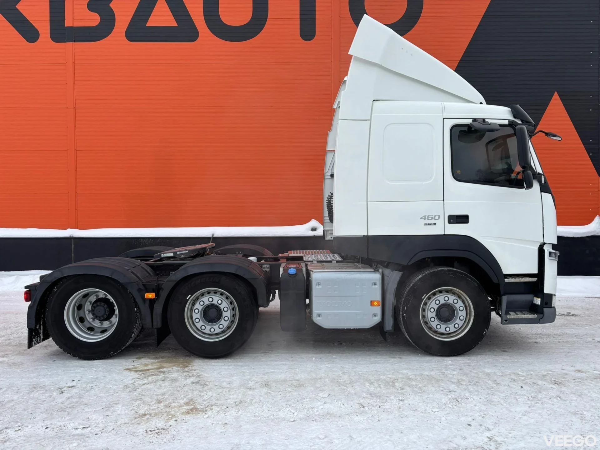 Volvo FM460 VOLVO DEMO TRUCK ! ONLY 1362 km ! / STEERED PUSHER AXLE  338kW