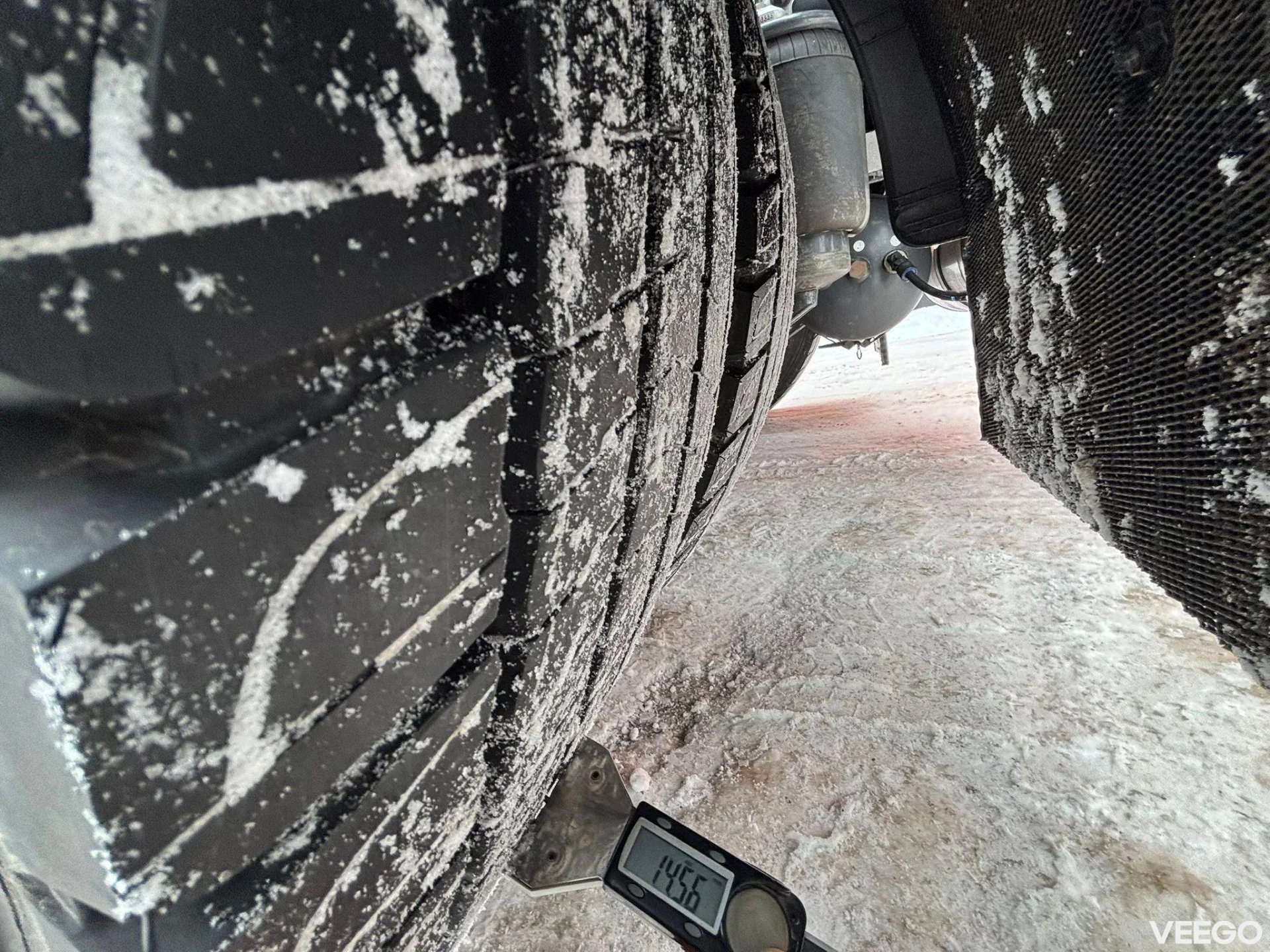 Volvo FM460 VOLVO DEMO TRUCK ! ONLY 1362 km ! / STEERED PUSHER AXLE  338kW