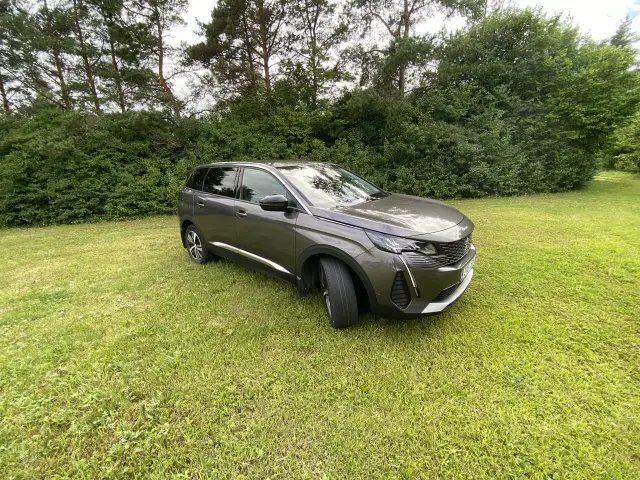 Image of Peugeot 5008 Allure BlueHDI 1.5 96kW
