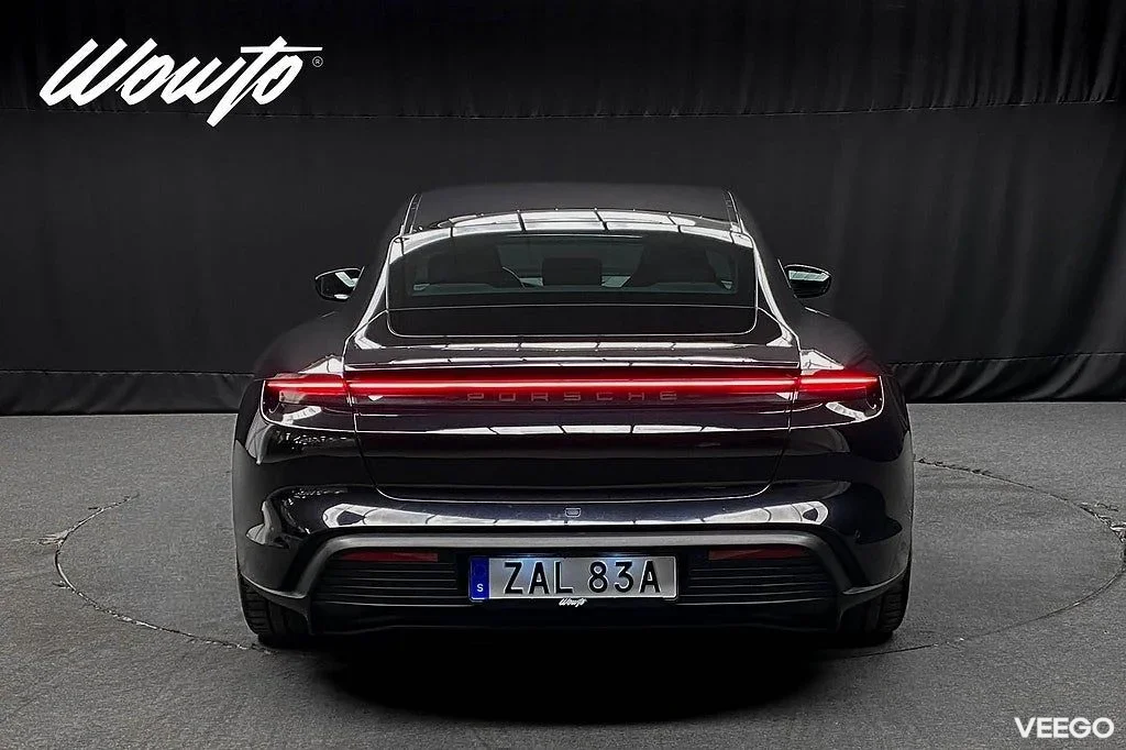 Porsche Taycan 4S 571HK /Sport Chrono /PSCB /Bose /Pano/Moms /4.95% 420kW