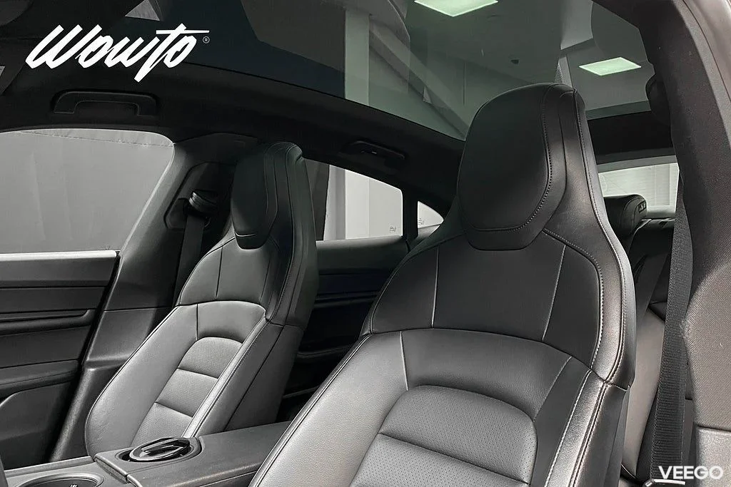 Porsche Taycan 4S 571HK /Sport Chrono /PSCB /Bose /Pano/Moms /4.95% 420kW