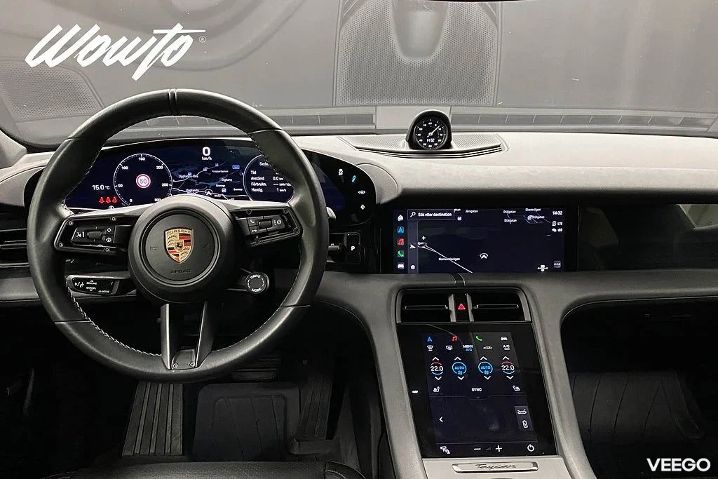 Porsche Taycan 4S 571HK /Sport Chrono /PSCB /Bose /Pano/Moms /4.95% 420kW