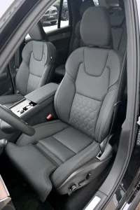 Volvo XC90 7K AWD H&K ULTIMATE BRIGHT INTELLI SAFE PRO MY26 2 335kW thumbnail