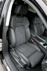 Audi e-tron QUATTRO SAFETY PRO VIRTUAL+ 360° 230kW thumbnail