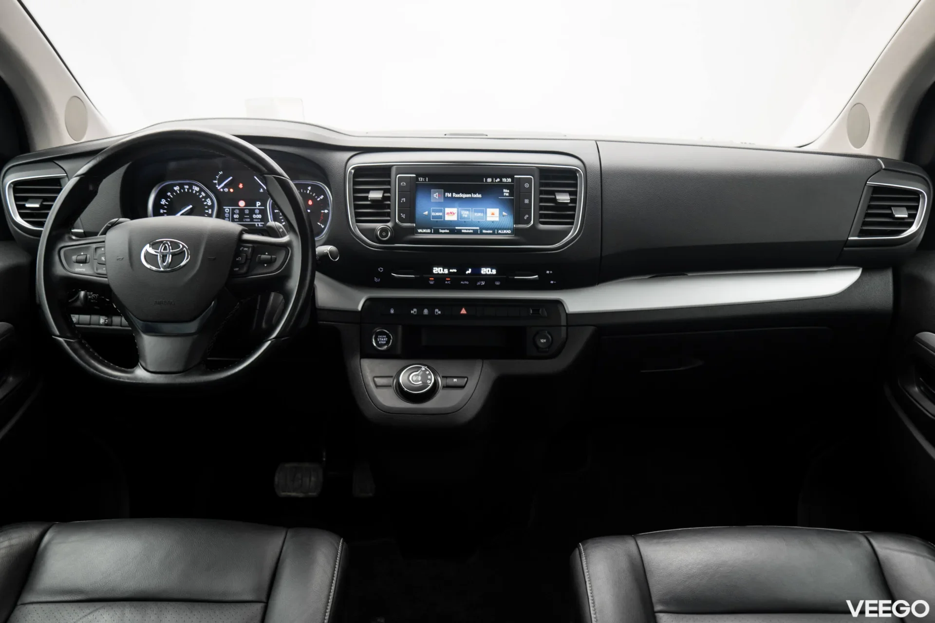 Toyota Proace Verso Long Executive 2.0 130kW