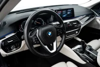 BMW 530 d xDrvive Luxury Line 3.0 195kW thumbnail