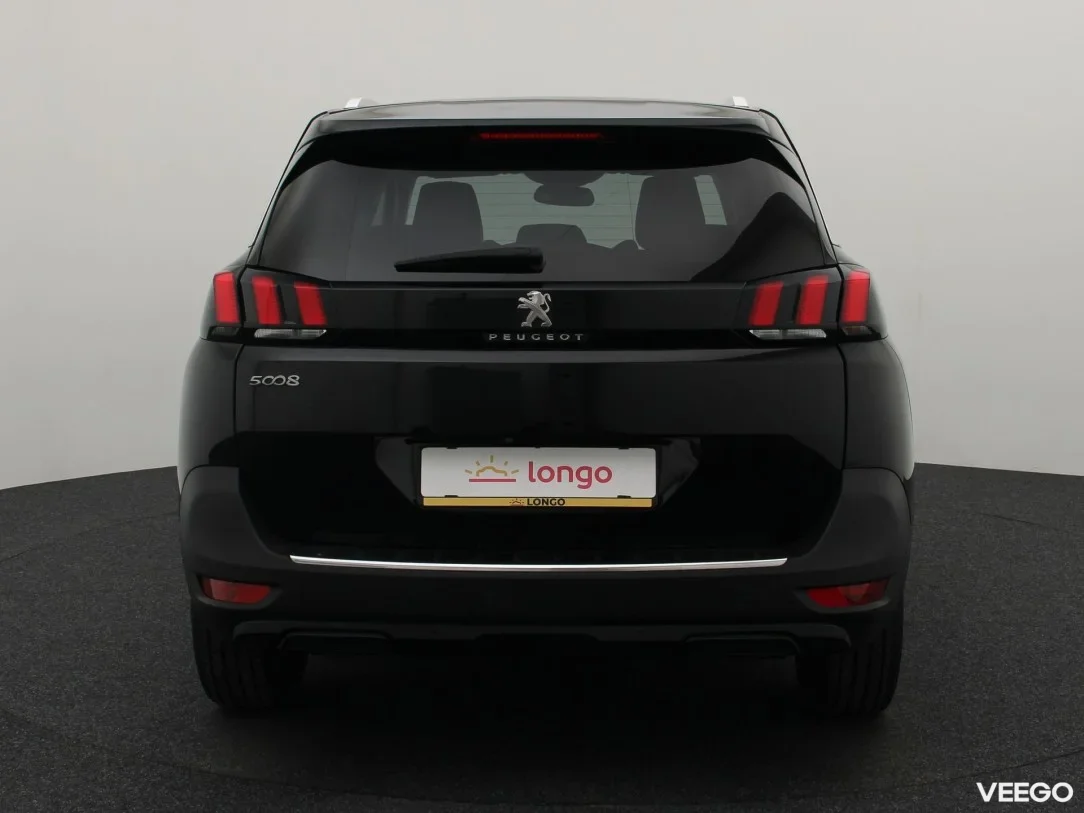 Peugeot 5008 1.2 96kW