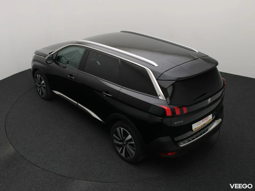 Peugeot 5008 1.2 96kW