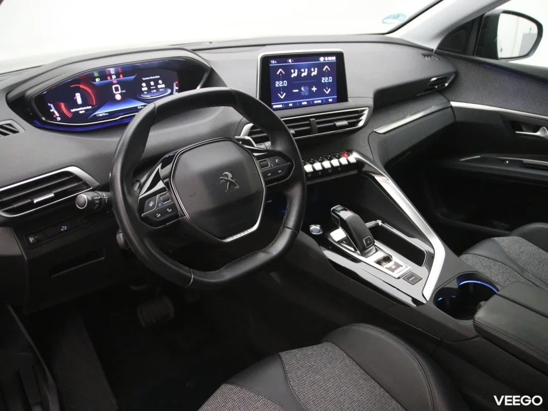 Peugeot 5008 1.2 96kW