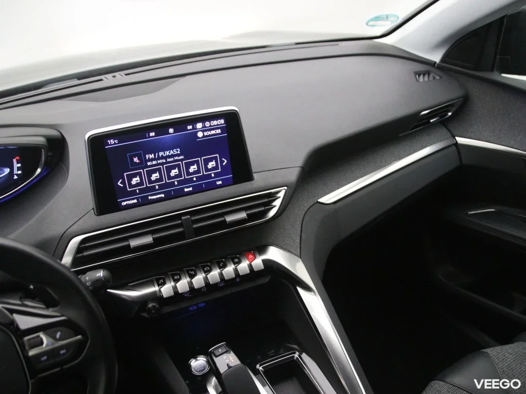 Peugeot 5008 1.2 96kW