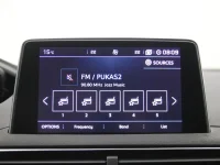 Peugeot 5008 1.2 96kW thumbnail