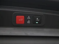 Peugeot 5008 1.2 96kW thumbnail