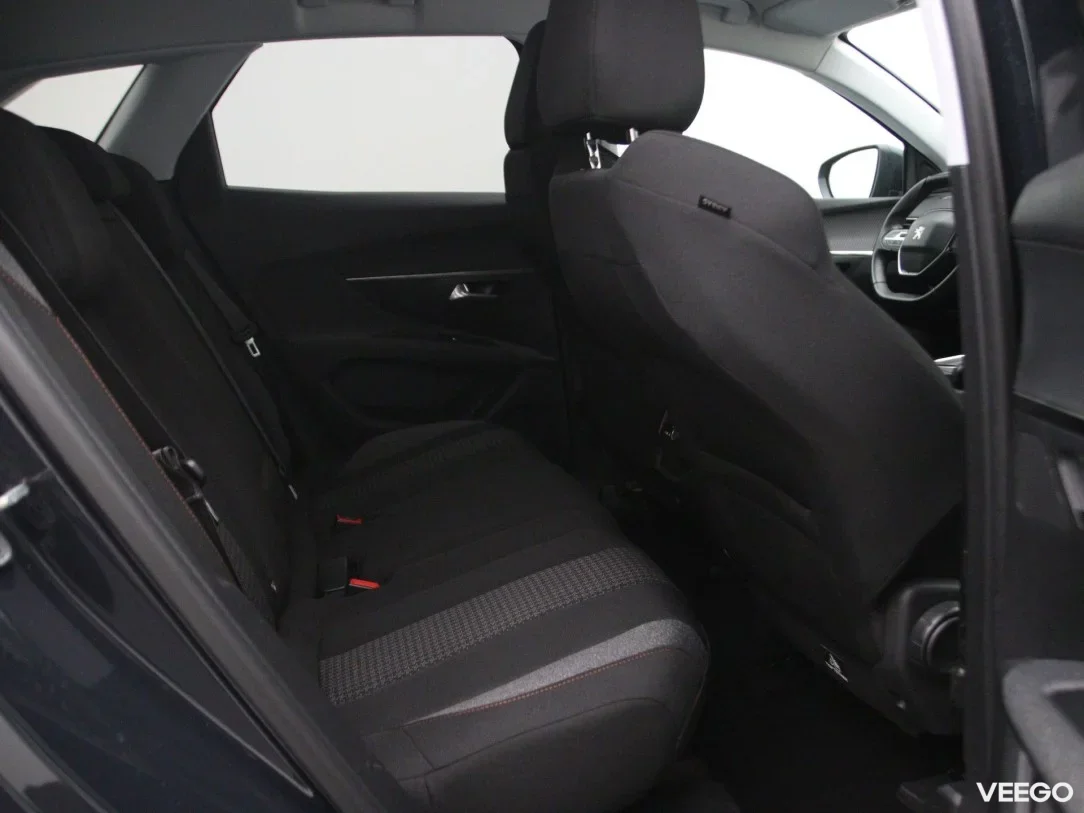 Peugeot 3008 1.2 96kW